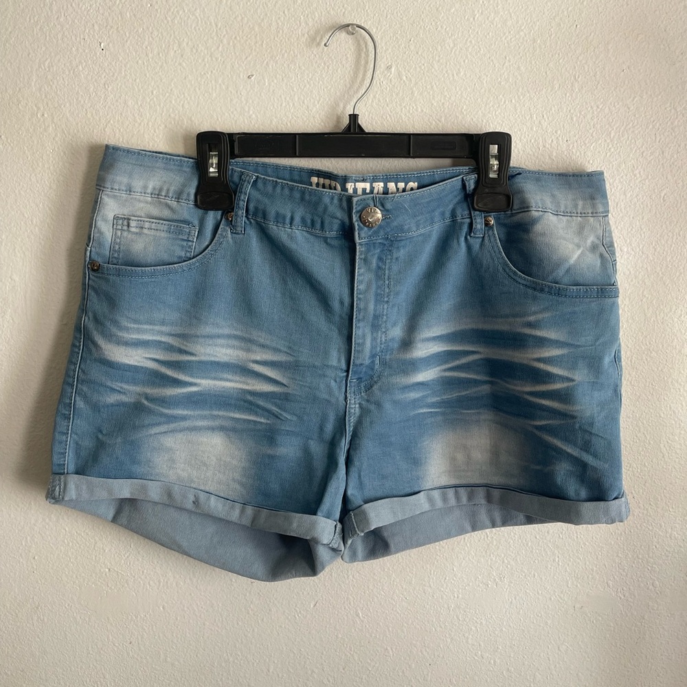 Stylish Light Blue Denim Shorts